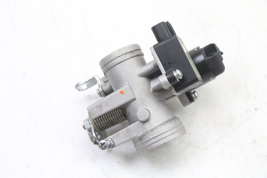 photo de CORPO FARFALLATO LONGJIA SHARPY 125 (2020 - 2024)