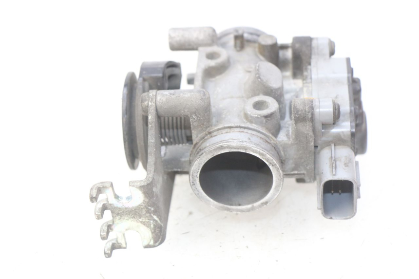 photo de INIEZIONE SUZUKI SIXTEEN 125 (2008 - 2010)