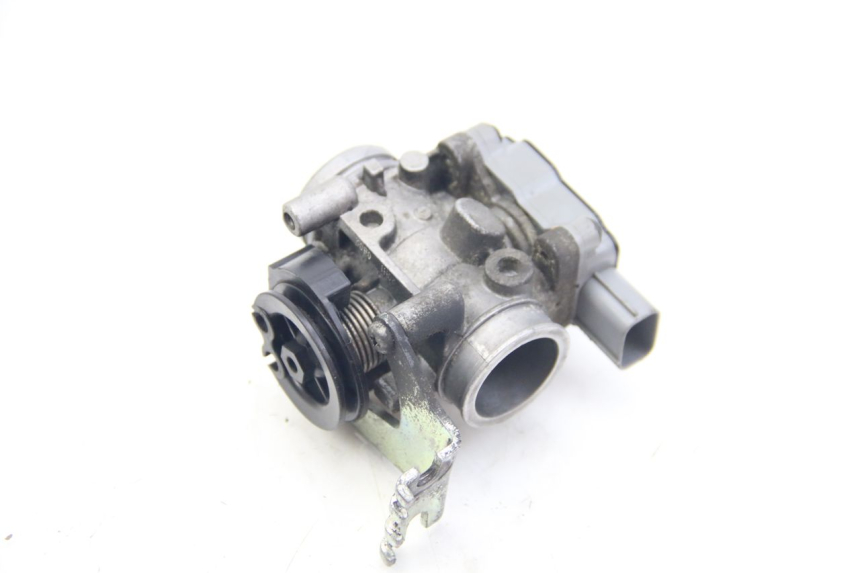 photo de INIEZIONE SUZUKI SIXTEEN 125 (2008 - 2010)