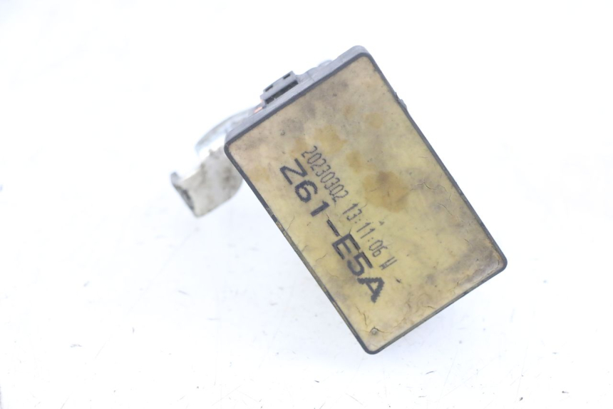 photo de CORPO FARFALLATO PEUGEOT SPEEDFIGHT 4 4T EFI 50 (2021 - 2025) - Ricambio usato controllato