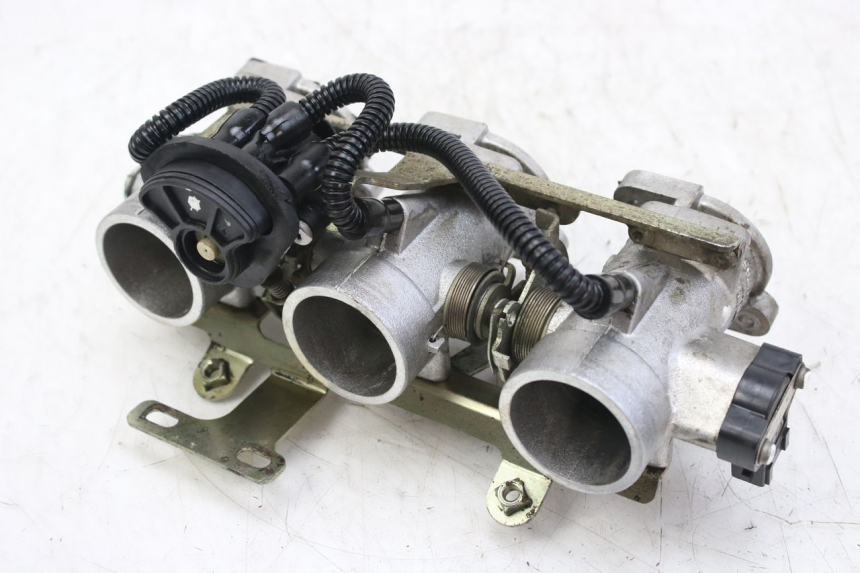 photo de INIEZIONE TRIUMPH SPRINT ST 955 (1999 - 2001)