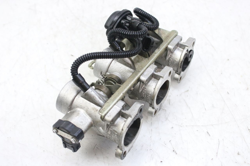 photo de INIEZIONE TRIUMPH SPRINT ST 955 (1999 - 2001)