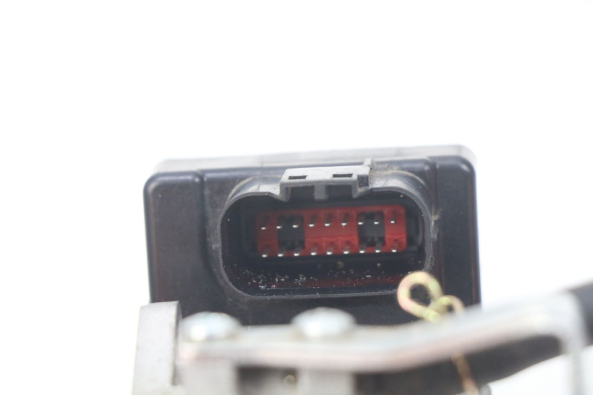 photo de CORPO FARFALLATO PEUGEOT STREETZONE 4T 50 (2018 - 2023)