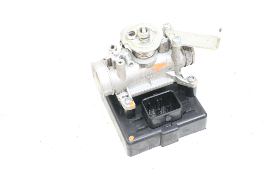 photo de CORPO FARFALLATO PEUGEOT STREETZONE I 2T 50 (2018 - 2020)