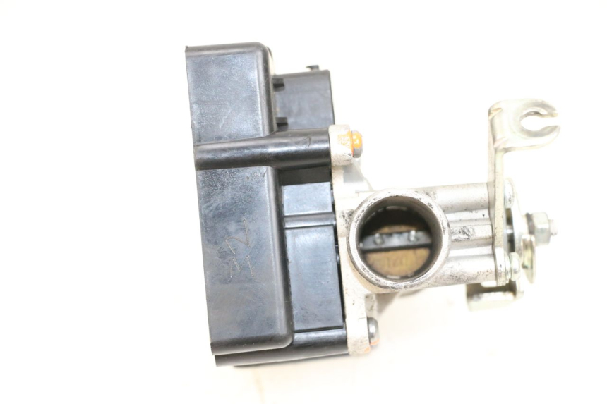 photo de CORPO FARFALLATO PEUGEOT STREETZONE I 2T 50 (2018 - 2020)