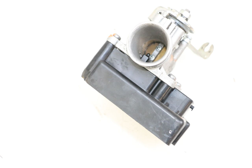 photo de CORPO FARFALLATO PEUGEOT STREETZONE I 2T 50 (2018 - 2020)