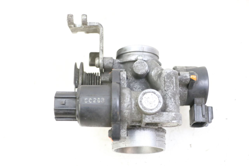 photo de CORPO FARFALLATO SUZUKI BURGMAN 125 (2015 - 2017)