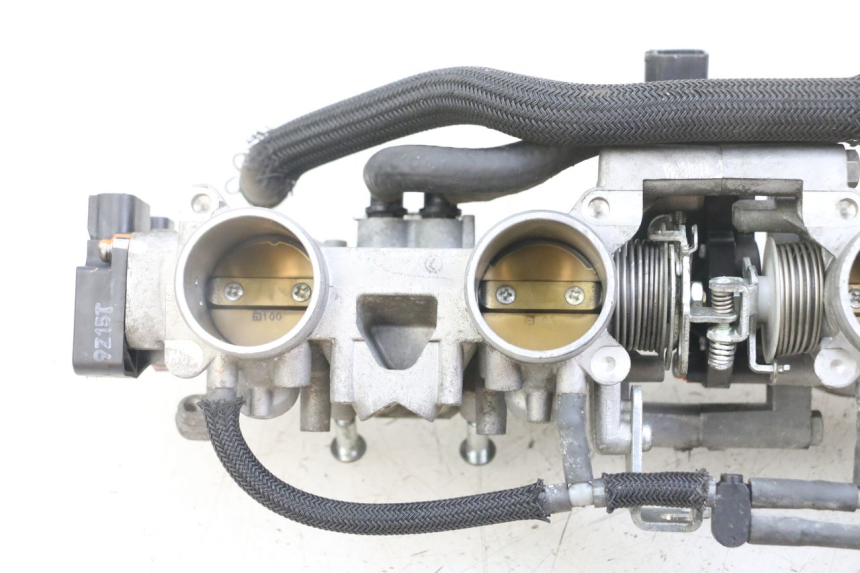 photo de CORPO FARFALLATO SUZUKI GSX F GSXF 650 (2007 - 2015)