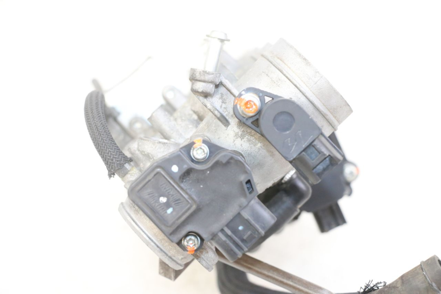 photo de CORPO FARFALLATO SUZUKI GSX F GSXF 650 (2007 - 2015)