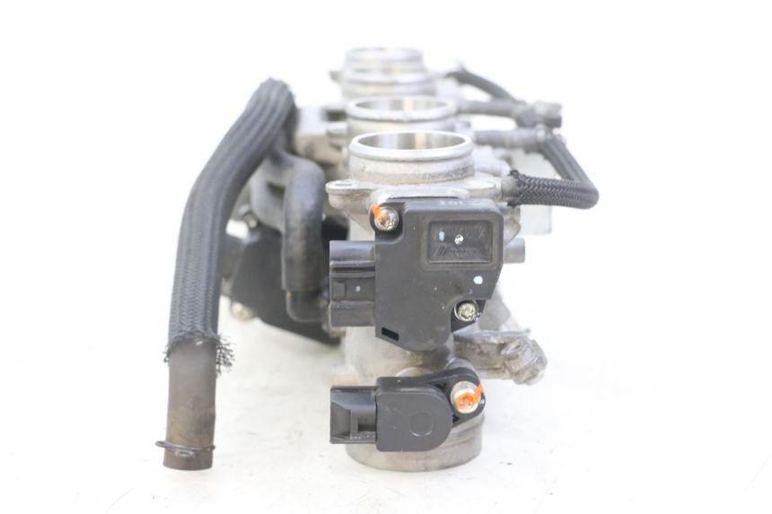 photo de CORPO FARFALLATO SUZUKI GSX F GSXF 650 (2007 - 2015)