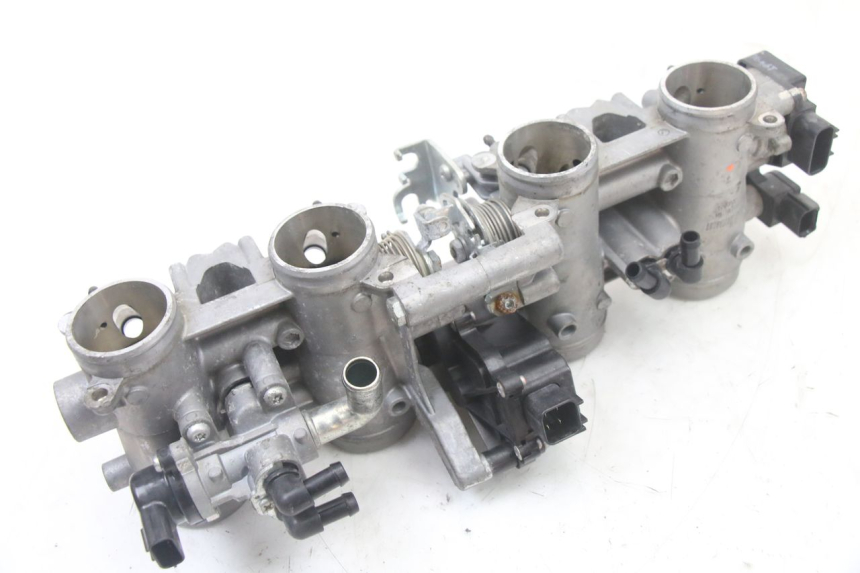 photo de CORPO FARFALLATO SUZUKI GSX F GSXF 650 (2007 - 2015)