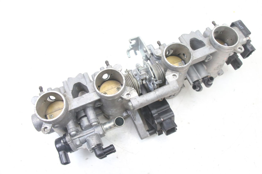 photo de CORPO FARFALLATO SUZUKI GSX F GSXF 650 (2007 - 2015)