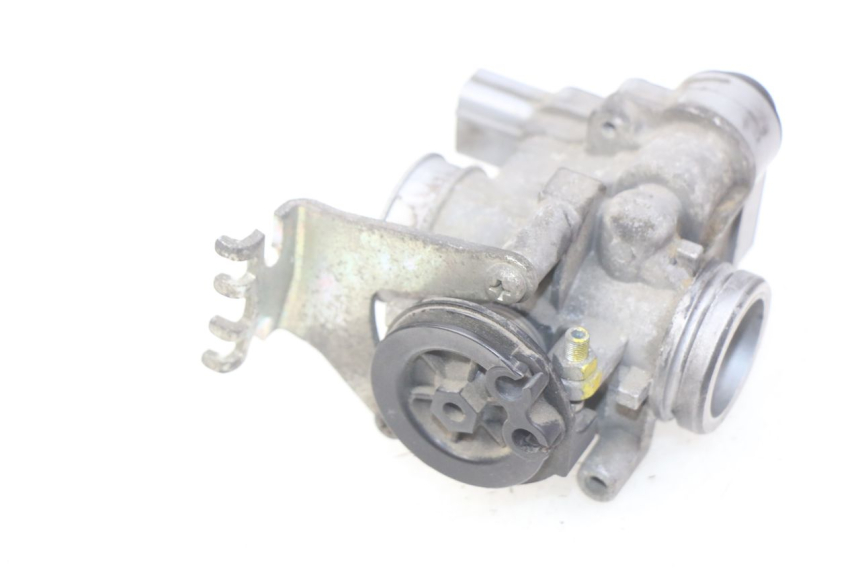 photo de INIEZIONE SUZUKI SIXTEEN 125 (2008 - 2010)