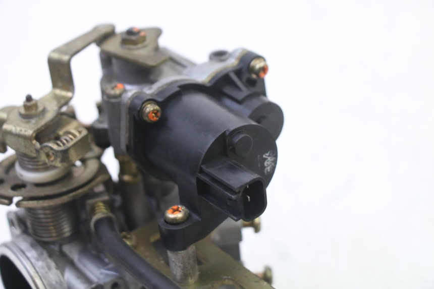 photo de CORPO FARFALLATO SUZUKI SV S 650 (2003 - 2009)