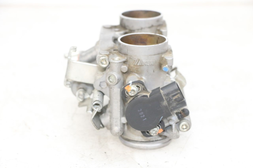 photo de INIEZIONE YAMAHA TDM ABS 900 (2002 - 2014) - Primo piano tecnico