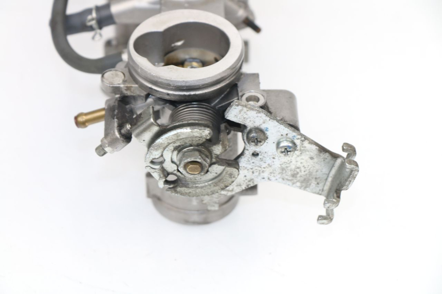 photo de INIEZIONE YAMAHA XJ6 ABS 600 (2008 - 2016)