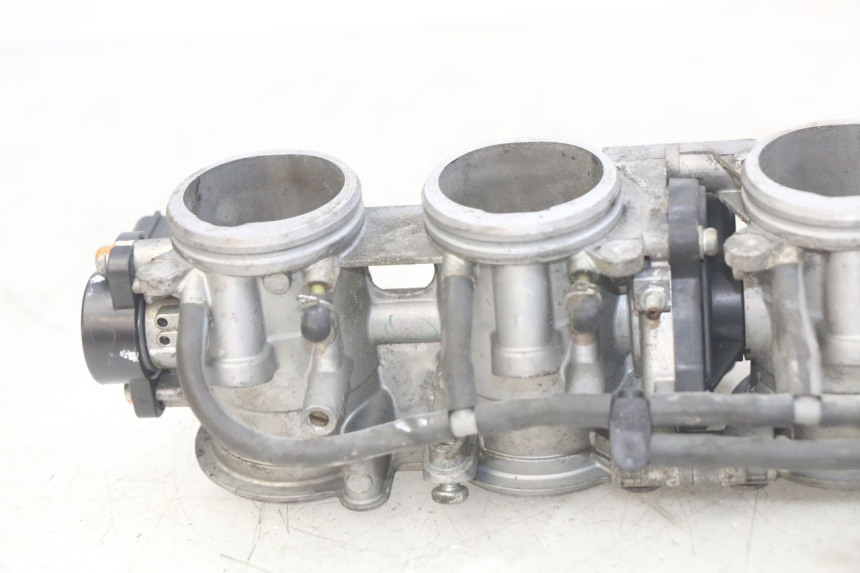 photo de INIEZIONE YAMAHA YZF R1 1000 (2007 - 2008)