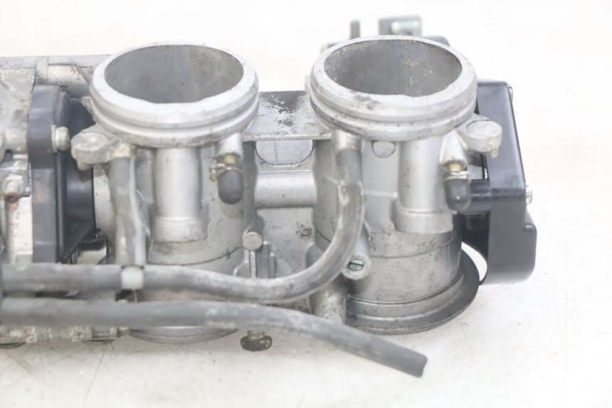 photo de INIEZIONE YAMAHA YZF R1 1000 (2007 - 2008)