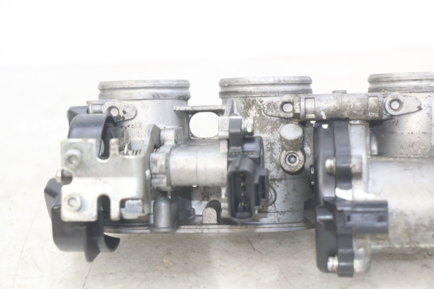 photo de INIEZIONE YAMAHA YZF R1 1000 (2007 - 2008)
