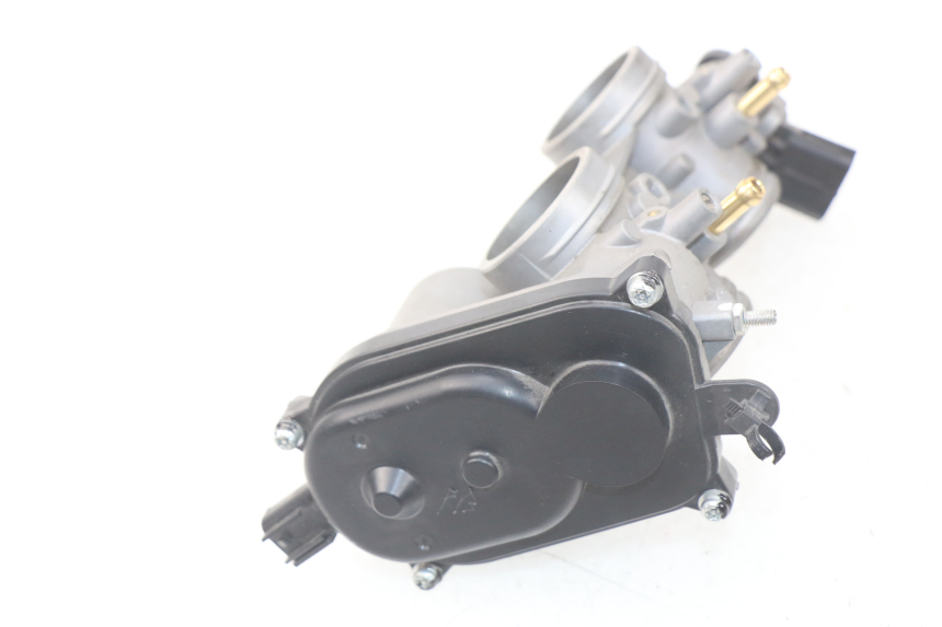 photo de CORPO FARFALLATO YAMAHA YP T-MAX TMAX 530 (2017 - 2020)