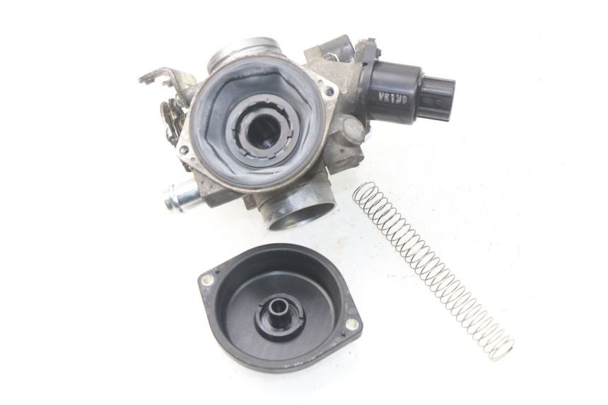 photo de CORPO FARFALLATO YAMAHA YP X-MAX XMAX 400 (2014 - 2017)