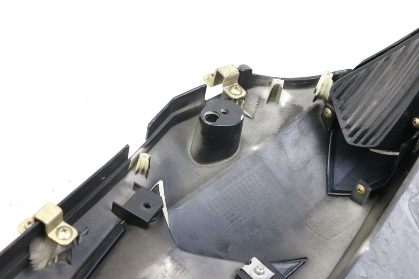 photo de INTERNA CUPOLINO DESTRO HYOSUNG GTR 125 (2006 - 2008)