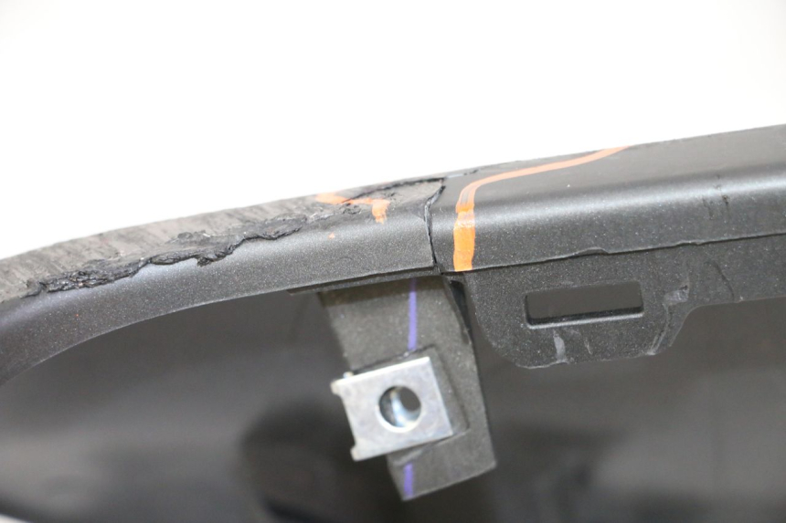 photo de INTERNA CUPOLINO DESTRO YAMAHA XMAX X-MAX 125 (2021 - 2025)