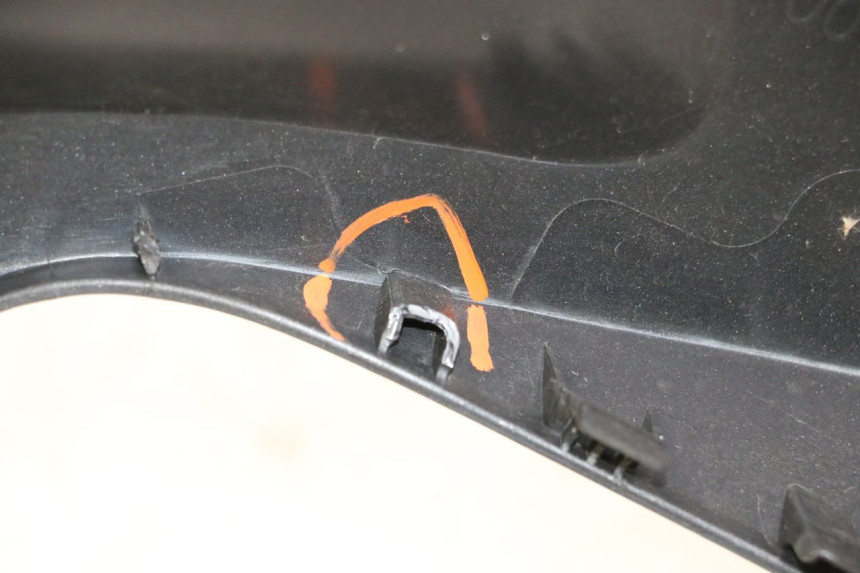 photo de INTERNA CUPOLINO DESTRO YAMAHA XMAX X-MAX 125 (2021 - 2025)