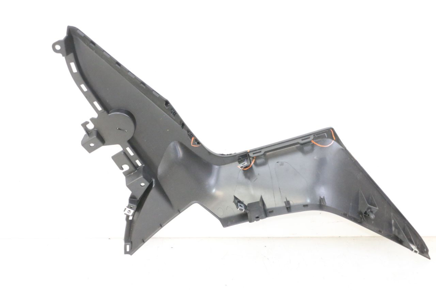 photo de INTERNA CUPOLINO DESTRO YAMAHA XMAX X-MAX 125 (2021 - 2025)