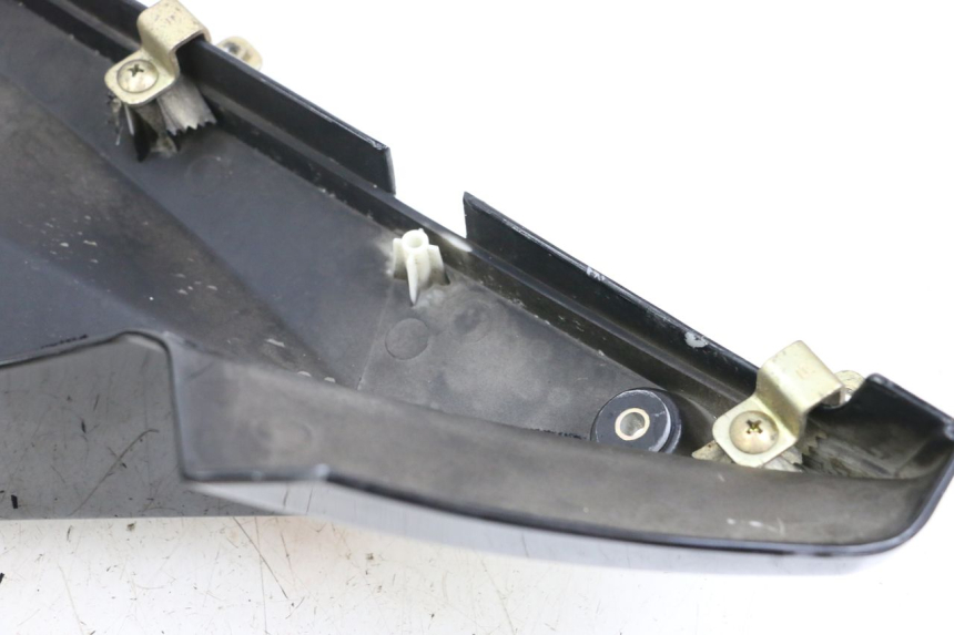 photo de INTERNA CUPOLINO SINISTRO HYOSUNG GTR 125 (2006 - 2008)