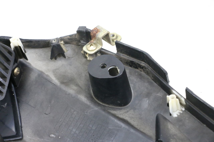 photo de INTERNA CUPOLINO SINISTRO HYOSUNG GTR 125 (2006 - 2008)