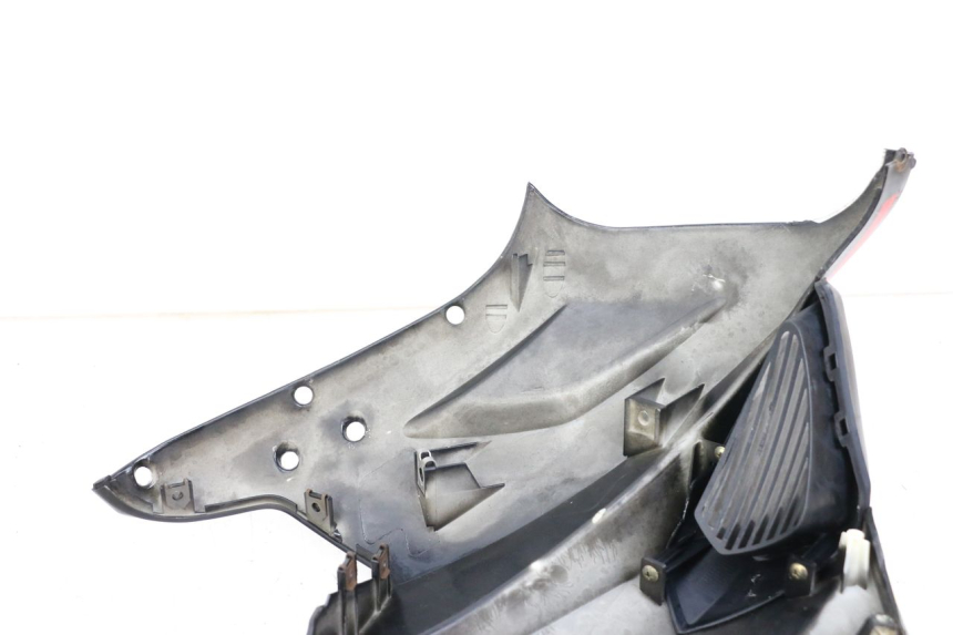 photo de INTERNA CUPOLINO SINISTRO HYOSUNG GTR 125 (2006 - 2008)