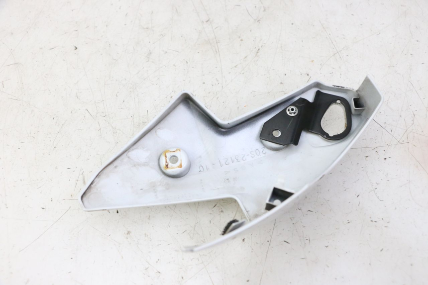 photo de INTERNA CUPOLINO SINISTRO YAMAHA XJ6 ABS 600 (2008 - 2016)