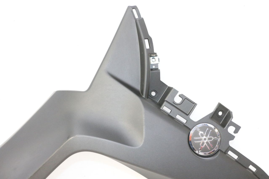photo de INTERNA CUPOLINO SINISTRO YAMAHA XMAX X-MAX 125 (2021 - 2025)