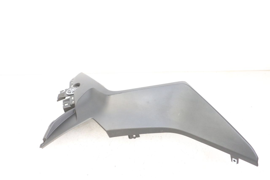 photo de INTERNA CUPOLINO SINISTRO YAMAHA XMAX X-MAX 125 (2021 - 2025)