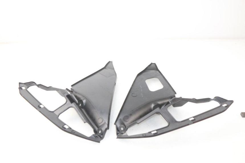 photo de Interno della testa della forcella SUZUKI GSX-R GSXR K16 1000 (2012 - 2016)
