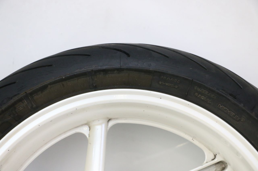 photo de CERCHIO POSTERIORE E PNEUMATICO HONDA CBR RR FIREBLADE 900 (1992 - 1994)