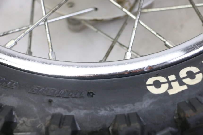 photo de CERCHIO POSTERIORE E PNEUMATICO HONDA CRF-F CRF F 110 (2019 - 2022)