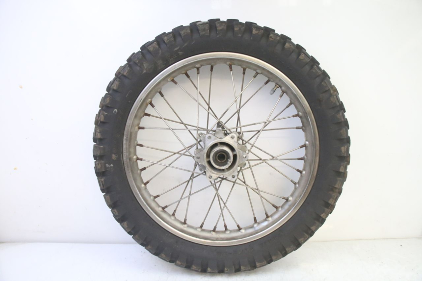 photo de CERCHIO POSTERIORE E PNEUMATICO APRILIA ETX 125 (1998 - 2002)