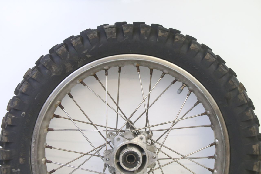 photo de CERCHIO POSTERIORE E PNEUMATICO APRILIA ETX 125 (1998 - 2002)