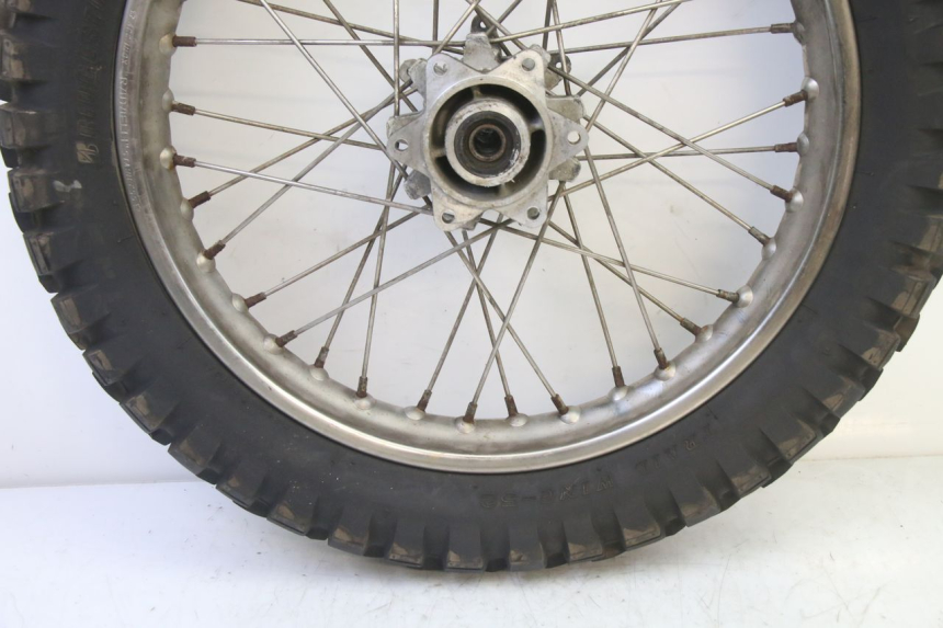 photo de CERCHIO POSTERIORE E PNEUMATICO APRILIA ETX 125 (1998 - 2002)