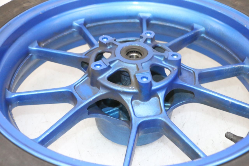 photo de CERCHIO POSTERIORE E PNEUMATICO STAHO FH 50 (2018 - 2019)