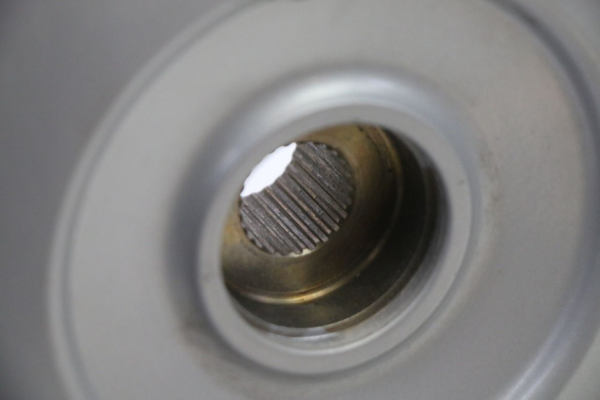 photo de CERCHIO POSTERIORE E PNEUMATICO PIAGGIO FLY 2T 50 (2004 - 2017)