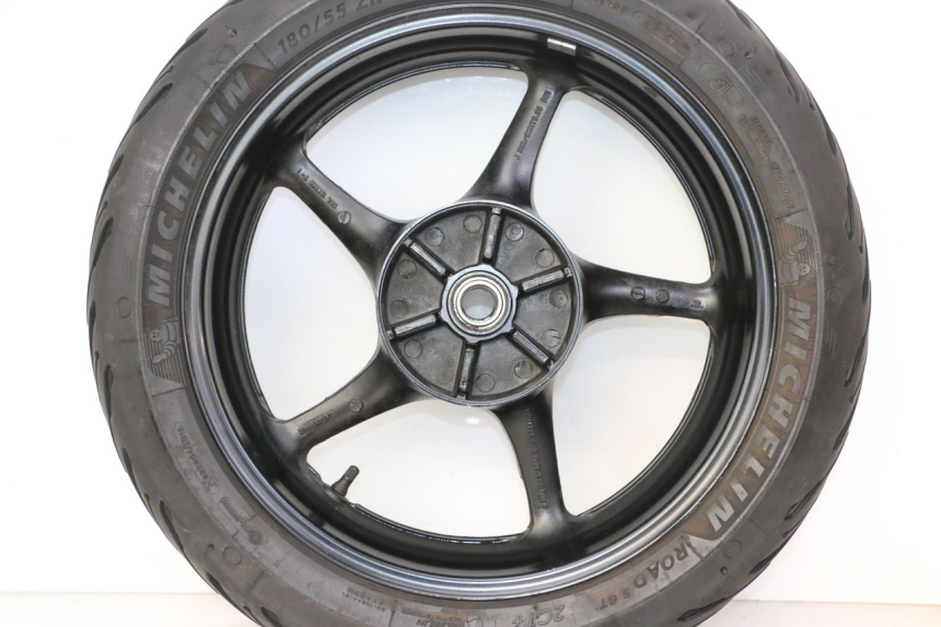 photo de CERCHIO POSTERIORE E PNEUMATICO YAMAHA FZ6 FAZER S2 600 (2007 - 2011)