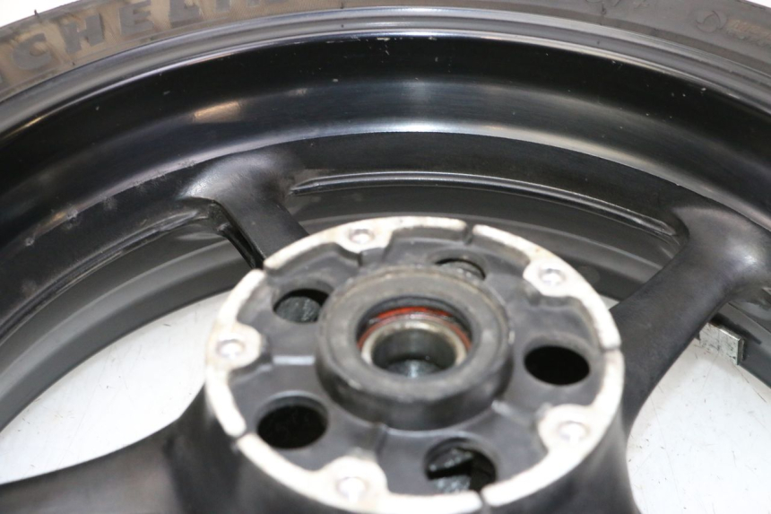 photo de CERCHIO POSTERIORE E PNEUMATICO YAMAHA FZ6 FAZER S2 600 (2007 - 2011)
