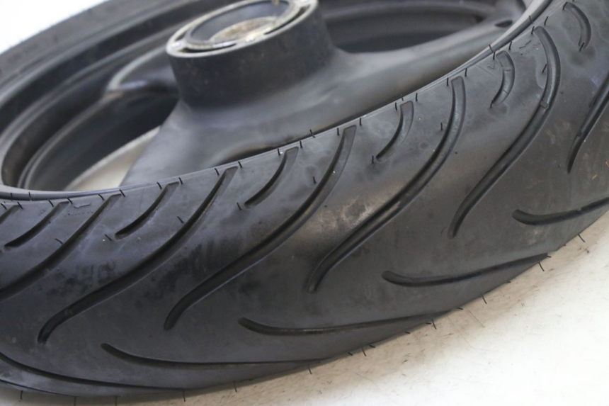 photo de CERCHIO POSTERIORE E PNEUMATICO SUZUKI GS GSE 500 (2001 - 2003)