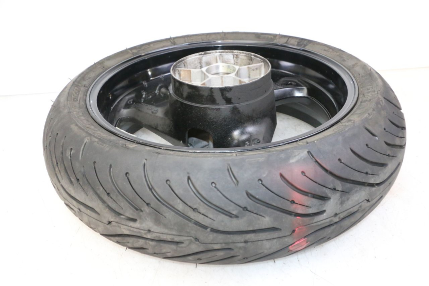 photo de CERCHIO POSTERIORE E PNEUMATICO SUZUKI GSR 750 (2011 - 2017)