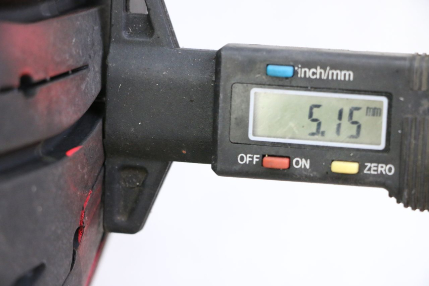 photo de CERCHIO POSTERIORE E PNEUMATICO SUZUKI GSR 750 (2011 - 2017)