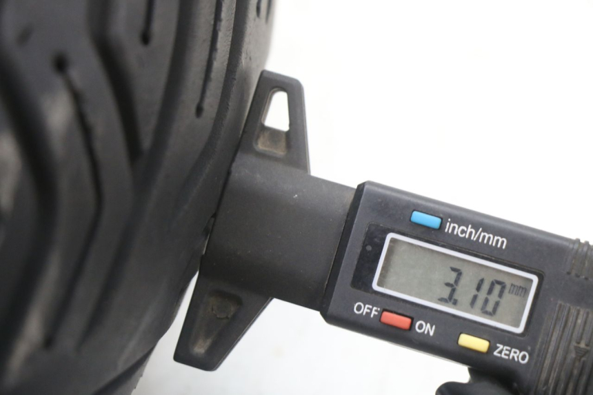 photo de CERCHIO POSTERIORE E PNEUMATICO HONDA FORZA 125 (2021 - 2025)
