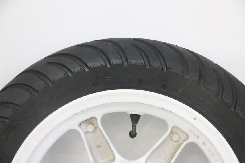 photo de CERCHIO POSTERIORE E PNEUMATICO YAMAHA JOG R 50 (2004 - 2014)